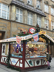 Geiers Mandelküche auf dem Münchner Christkindlmarkt vor dem C&A in der Fußgängerzone (Foto: Martin Schmitz)
